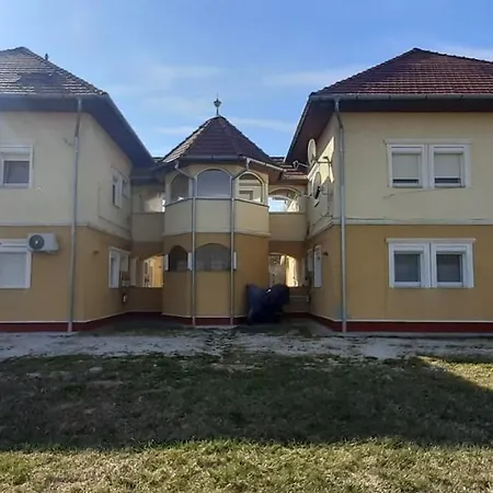 Major Apartment Kehidakustany